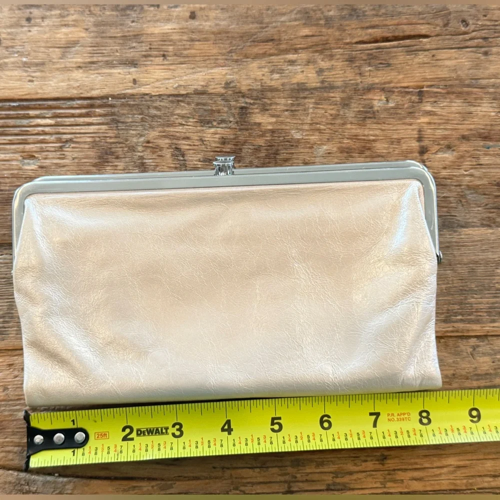 HOBO Pearlized Blush Lauren Clutch